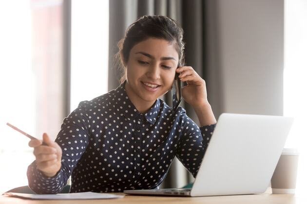 répondre à un appel téléphonique d'un client