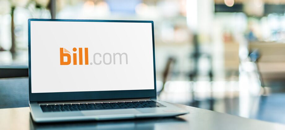 8 Best Bill.com Alternatives for Invoice Processing